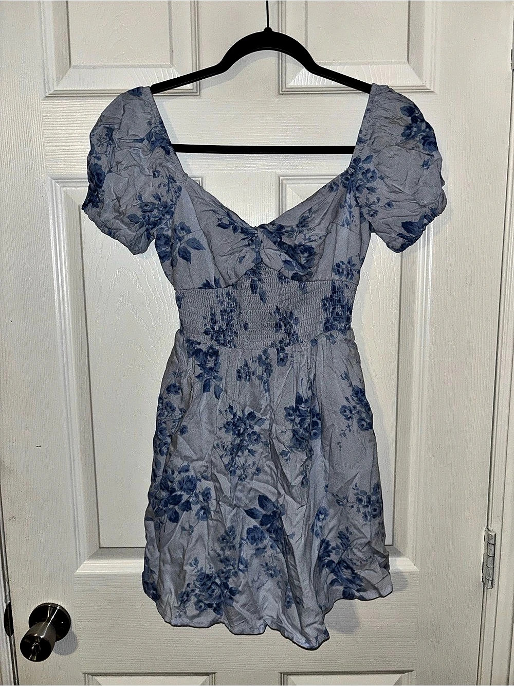 Floral Puff Sleeve Mini Lined Dress in Blue & White